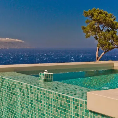Lux View Suites Kyra Panagia Exterior photo